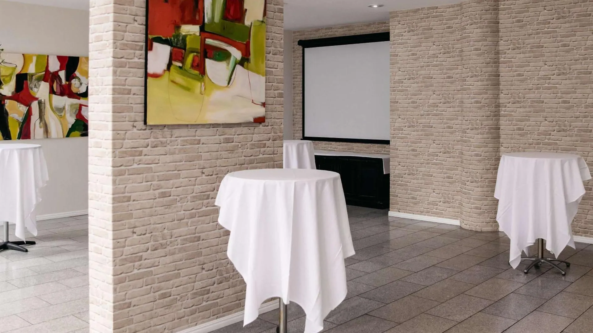 Mercure Brisbane Spring Hill Hotel