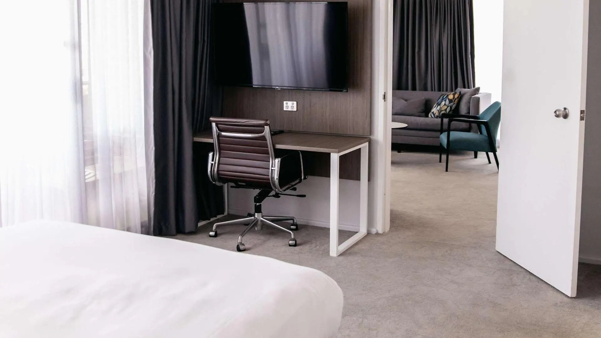 Mercure Brisbane Spring Hill Hotel